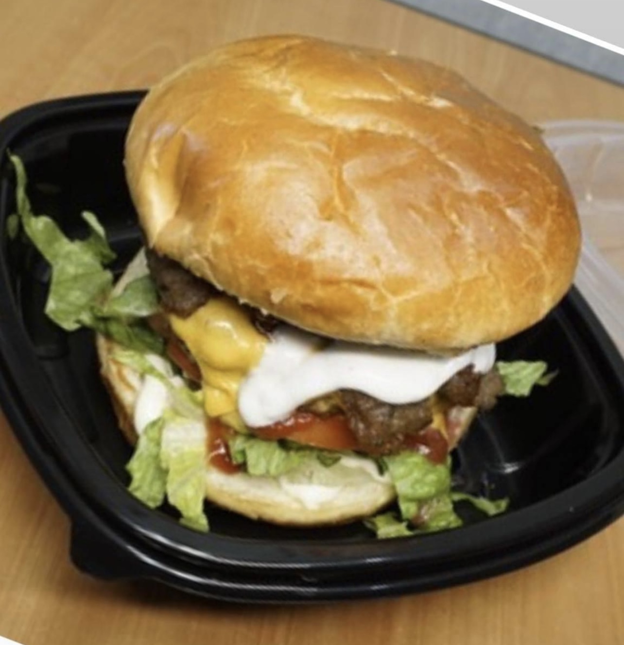 Gyro Cheeseburger